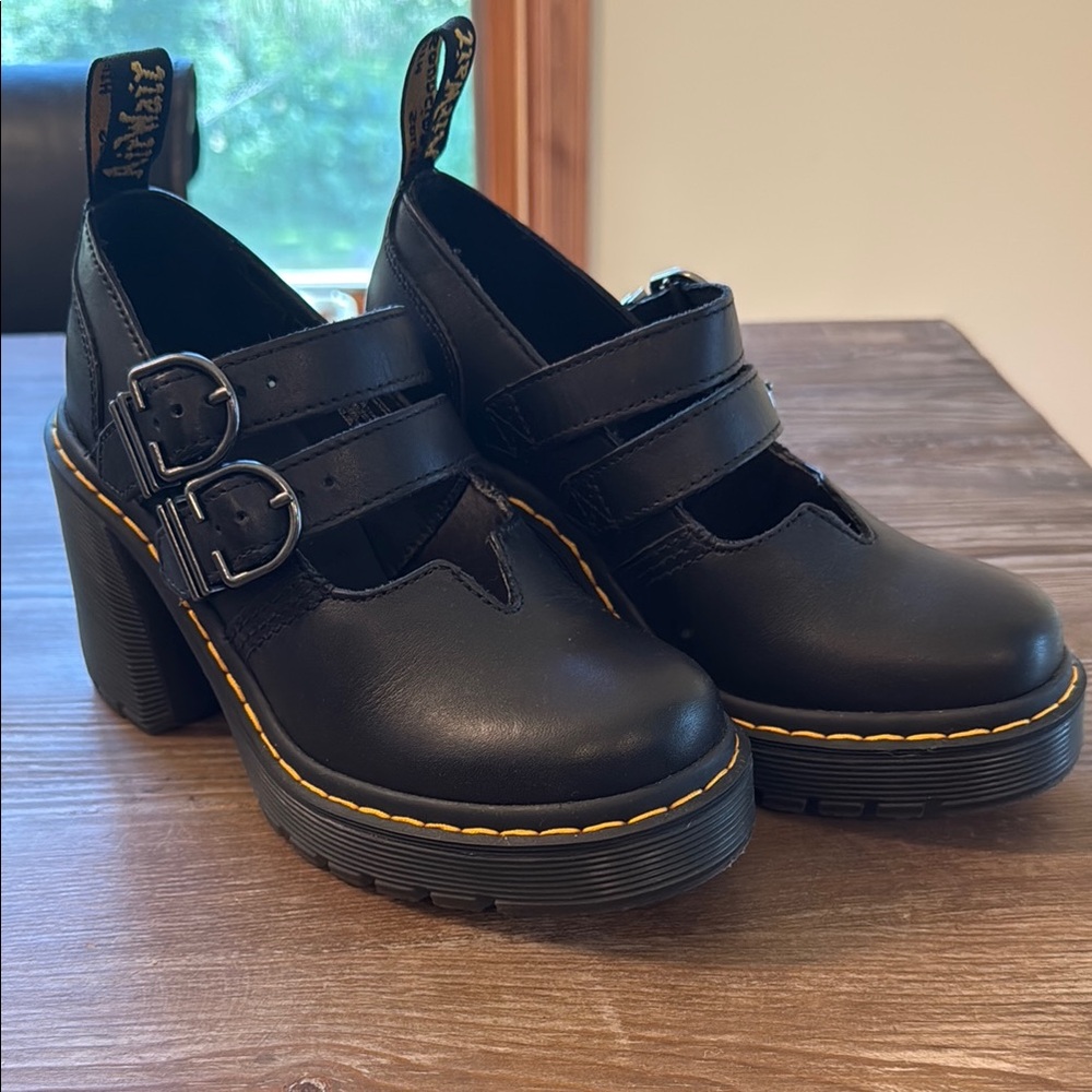 Dr. Martens Women's Eviee Platform